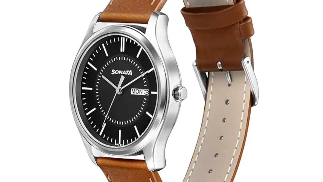Sonata Quartz Analog with Day and Date Black Dial Leather Strap Watch for Men