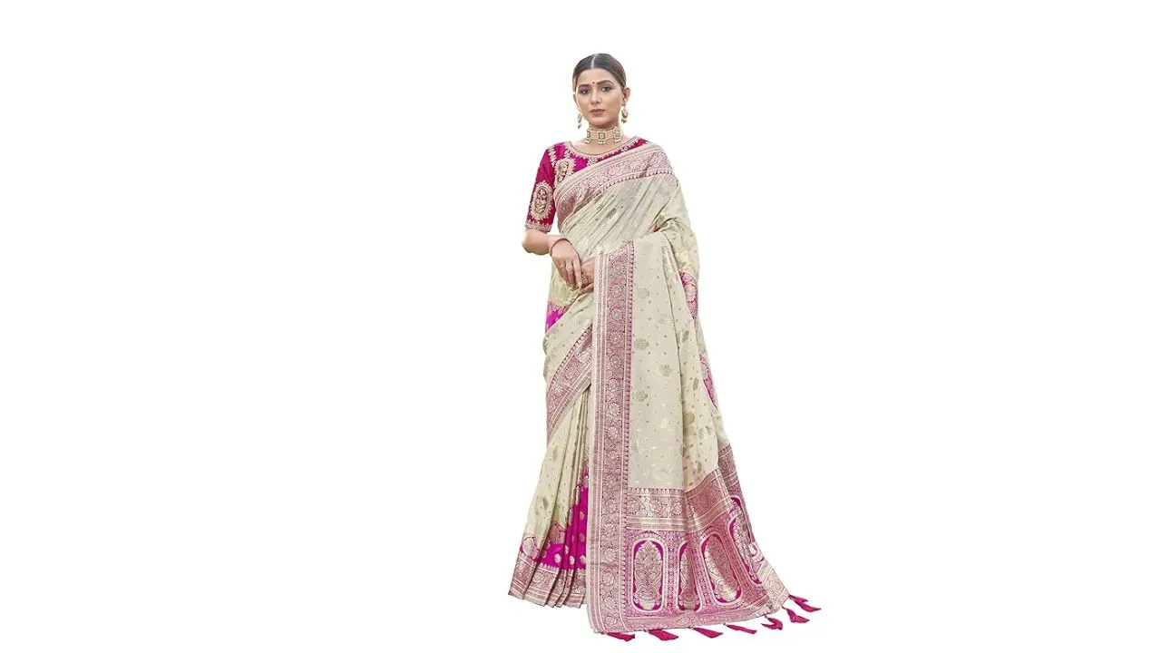 MANOHARI adorable woven pattern Banarasi Silk saree 