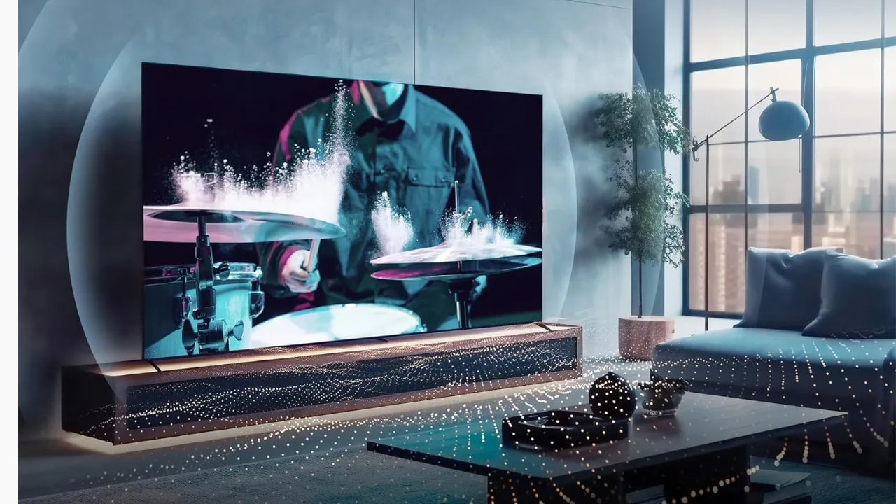 Hisense 139 cm (55 inches) U7N Series 4K Ultra HD Smart QLED Mini LED TV