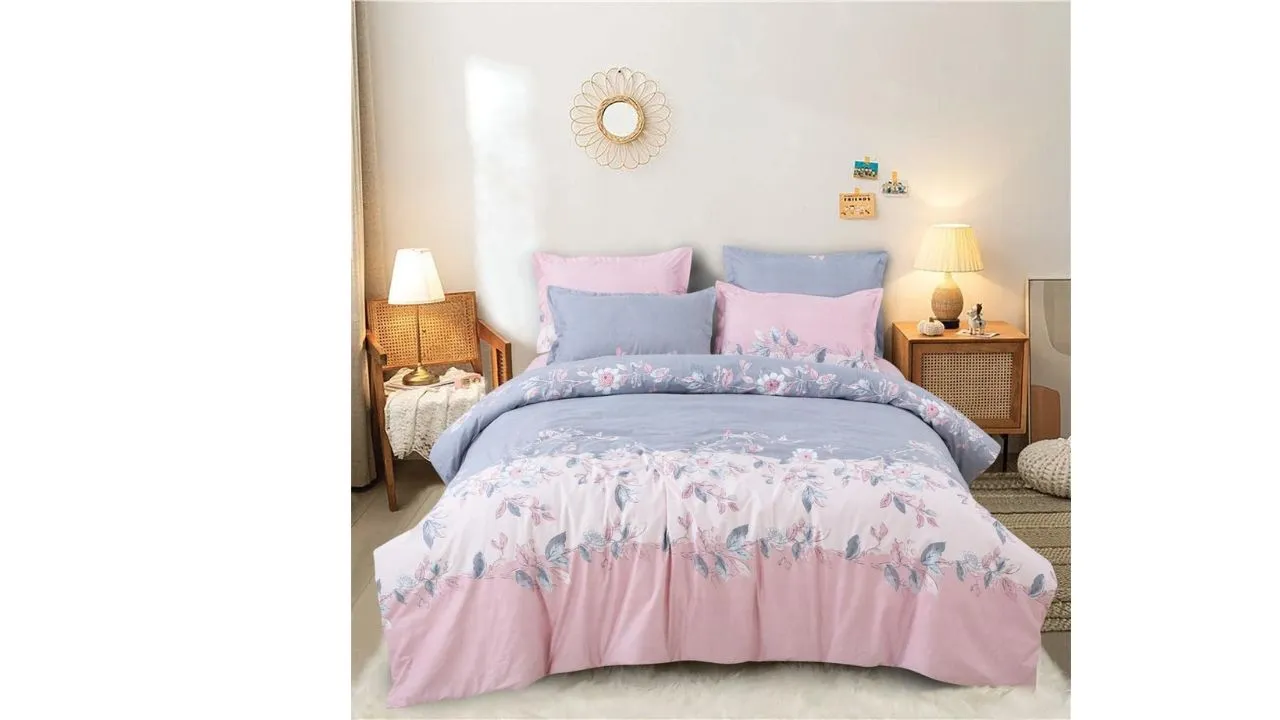 THE HOME STYLE Microfiber AC Comforter