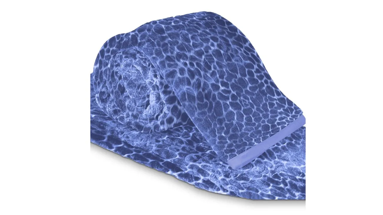 Cloth Fusion Floral Embossed Mink Blanket
