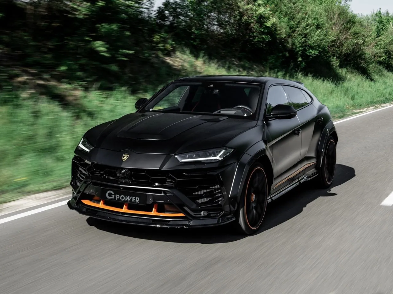  Lamborghini Urus is one of the car collections of Lando Norris