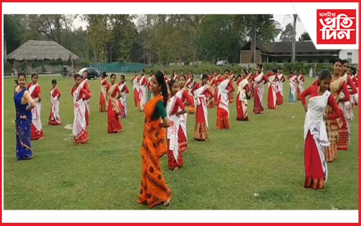 কাজিৰঙা কেন্দ্ৰীয় বিহু সন্মিলনৰ বিহু কৰ্মশালা...