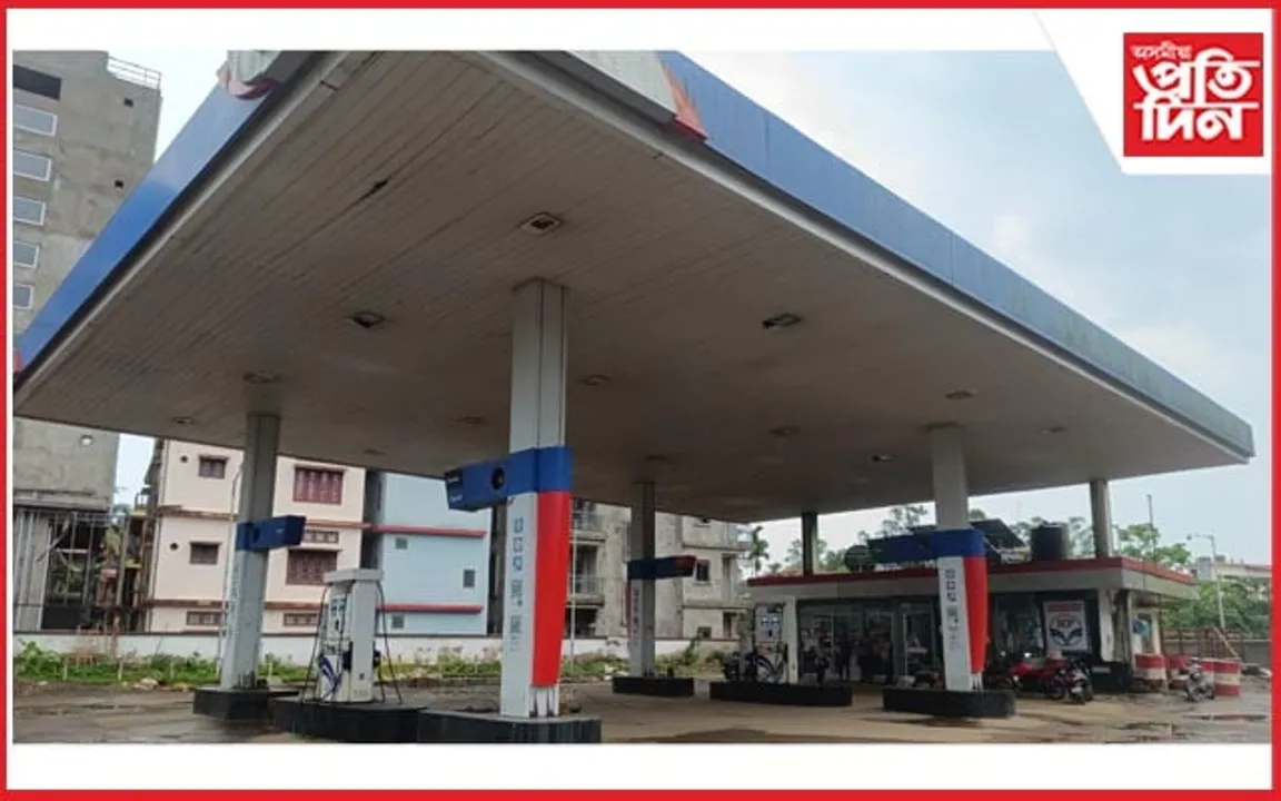ভূমিস্খলনৰ ফলত বৰাকত ইন্ধনৰ‌ তীব্ৰ নাটনি..