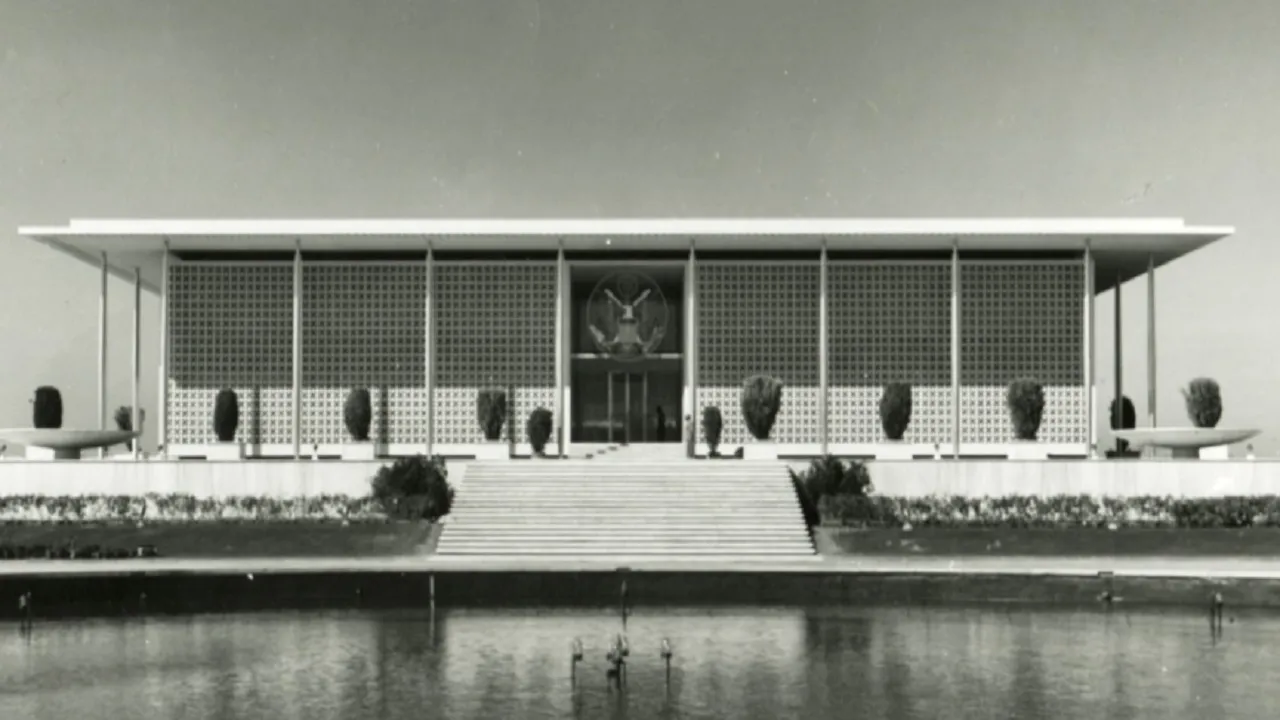  रूजवेल्ट हाउस Photograph: (docomomo-us.org) 