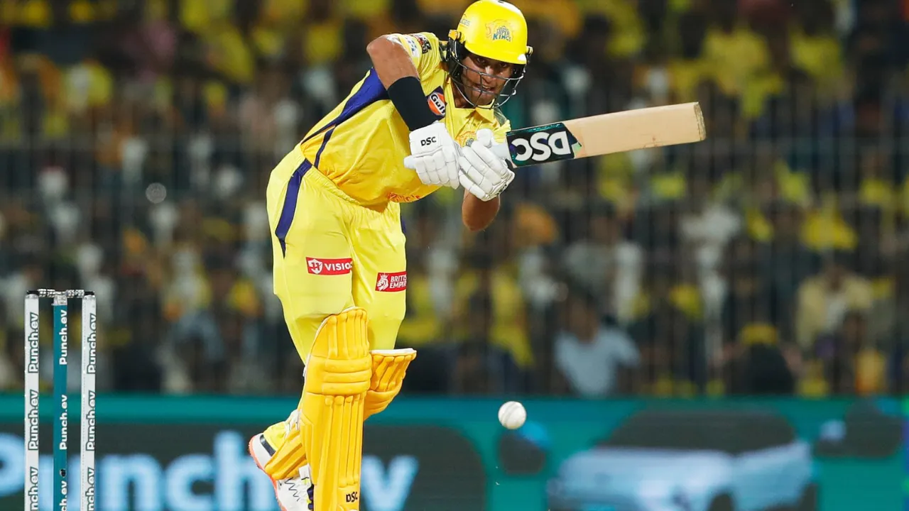 CSK IPL 2025 Ashwin, Ruturaj, Rachin (3)