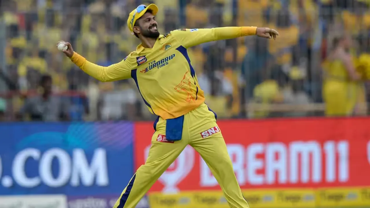 CSK IPL 2025 Ashwin, Ruturaj, Rachin (2)