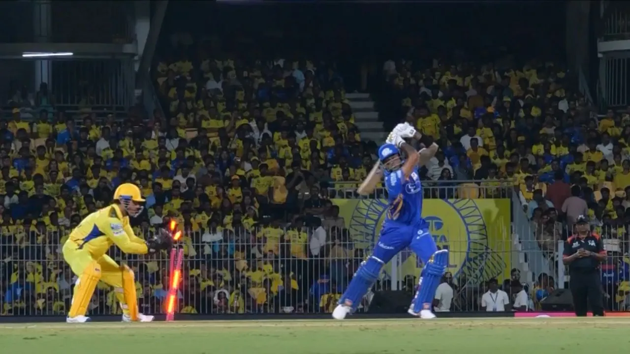 MS Dhoni Stumping Surya