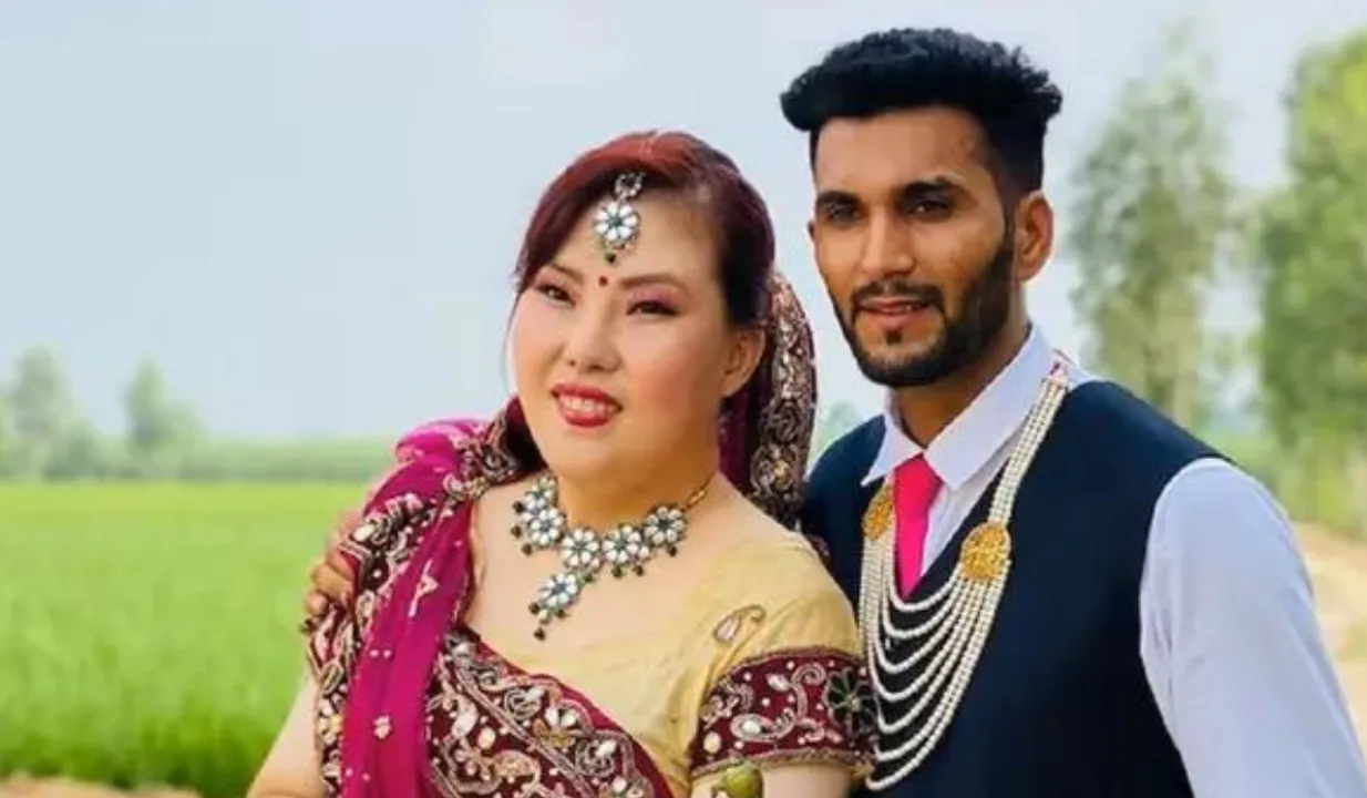 South Korean Woman Travels India To Marry Boyfriend From UP