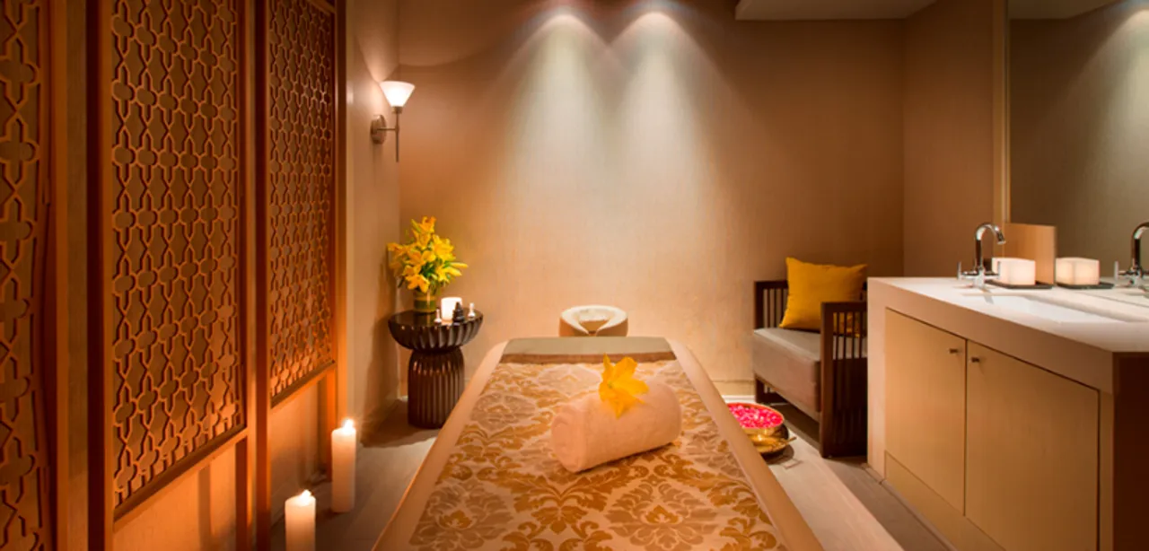 Luxuriate in the Abhyanga therapy at The Spa, Sheraton Hyderabad Hotel Gachibowli