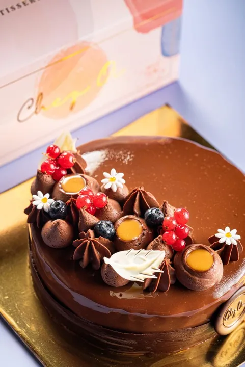 Meet Chez Oi Patisserie! Enjoy The New, Fun and Fancy Desserts On The Block!