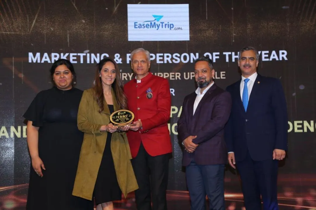 Sonia Paul wins the Marketing and PR Person of the Year Award at the Hotelier India Awards 2022