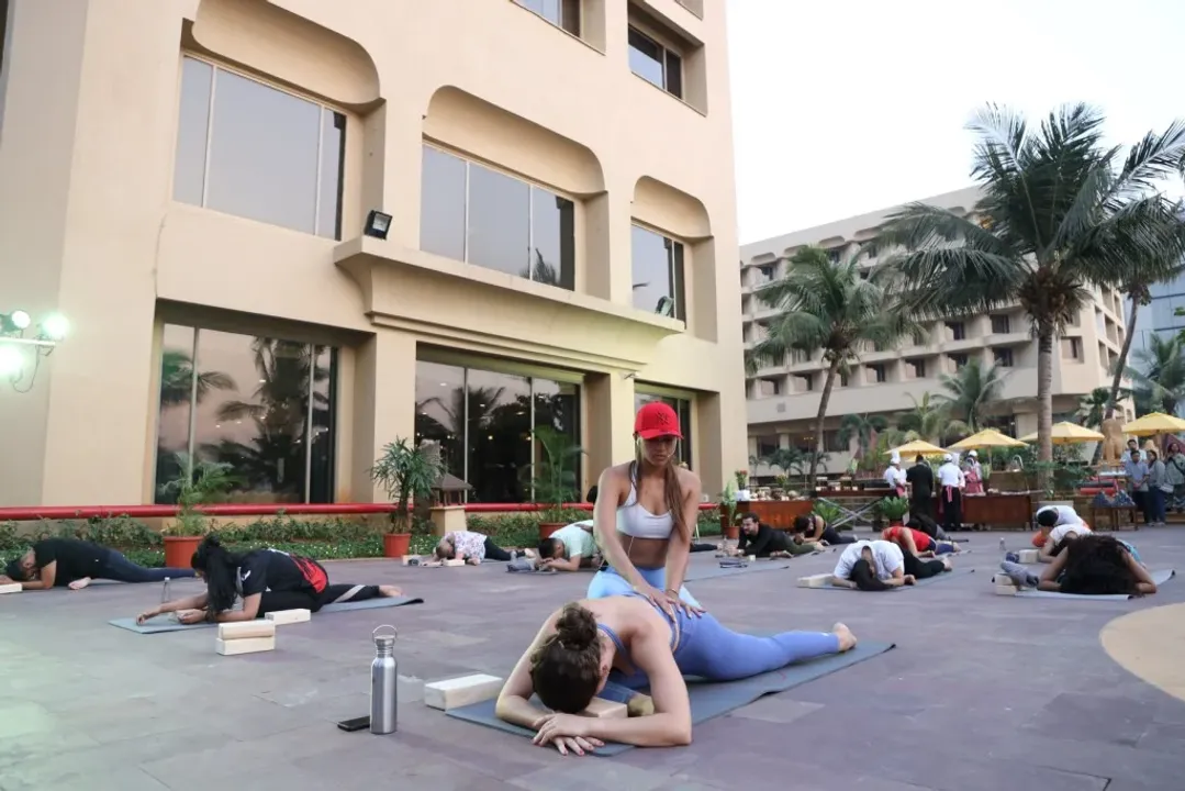 JW Marriott Mumbai Juhu Hosted an Exclusive Sundowner Yoga Session with Anshuka Parwani For Marriott Bonvoy Moments