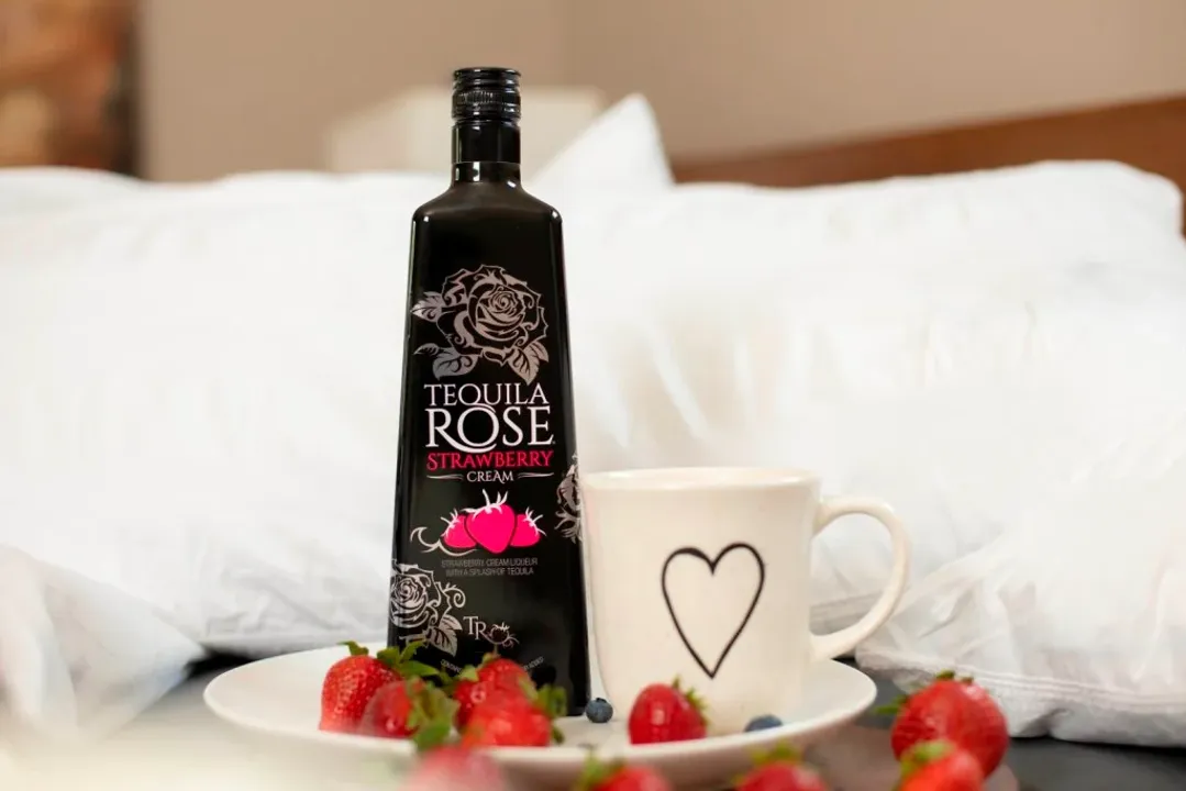 Tequila Rose Makes a Dazzling Debut in Mumbai, Redefining Elegance in the World of Liqueurs