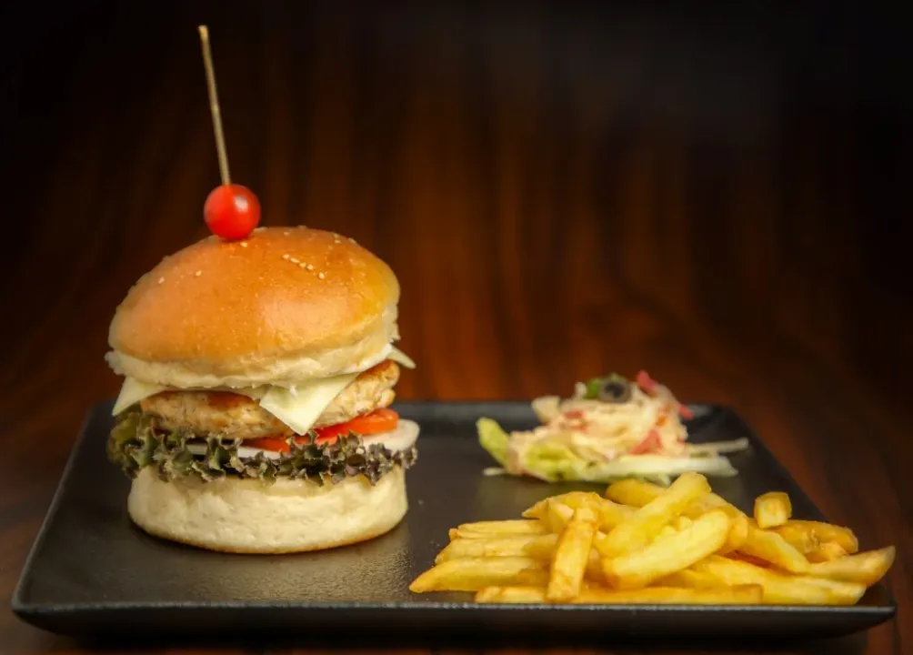 Add to Your Pune Bucket List: Dive into Tex-Mex Delights at Orchid Hotel's Burger Festival!