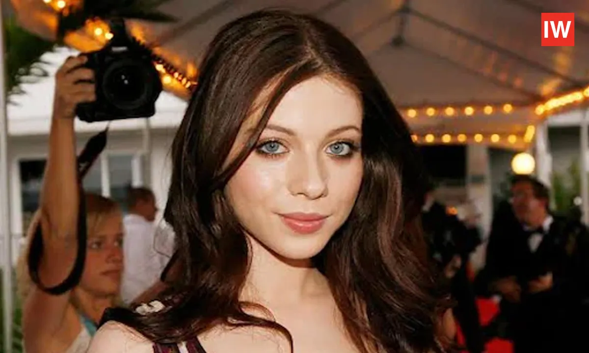  Gossip Girl Star Michelle Trachtenberg Passes Away at 39