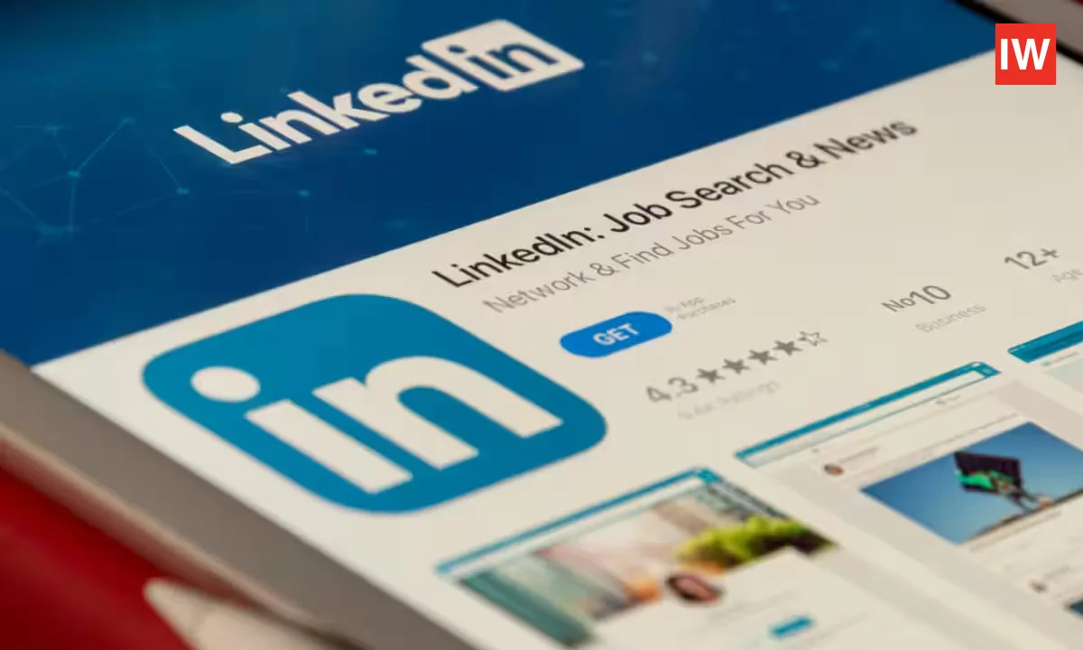 How to Find Jobs on LinkedIn Using AI