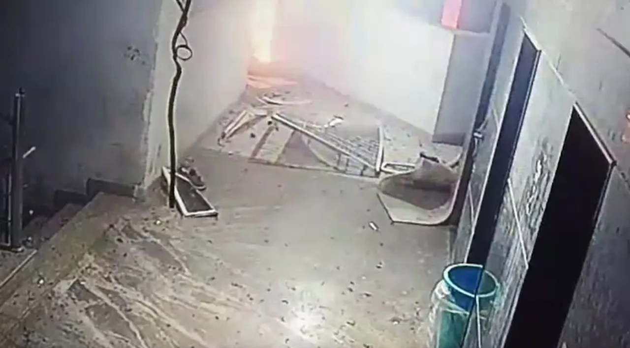  gas blast Photograph: (kanakNews) 