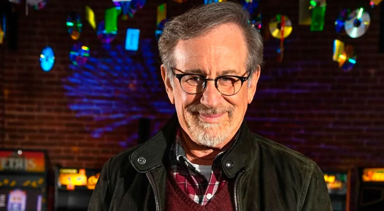 Steven Spielberg to Return with an Event Film on UFOs with Jurassic Park's Writer