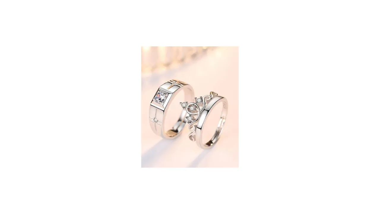 Fashion Frill Set Of 2 Couple Finger Rings
