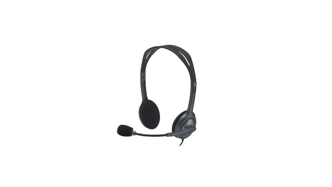 Logitech H111 Wired Headphone With Mic