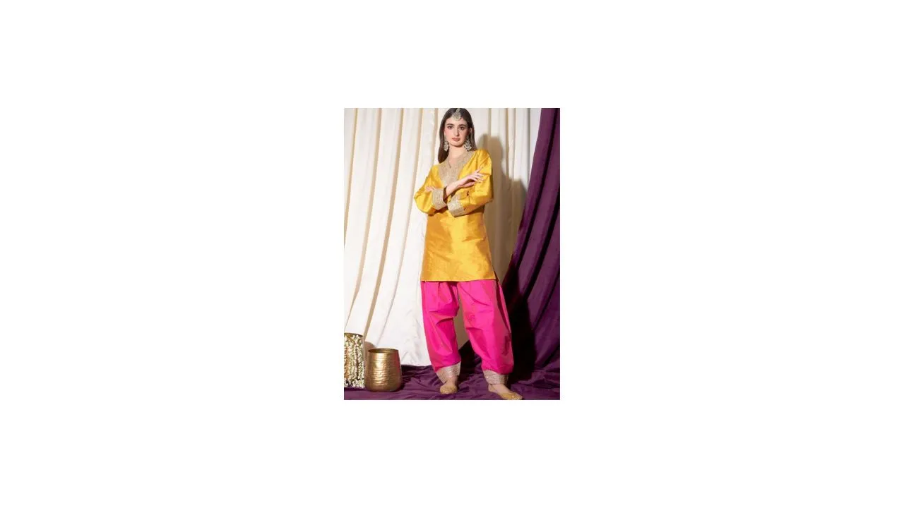 indo street Kurti with Trousers