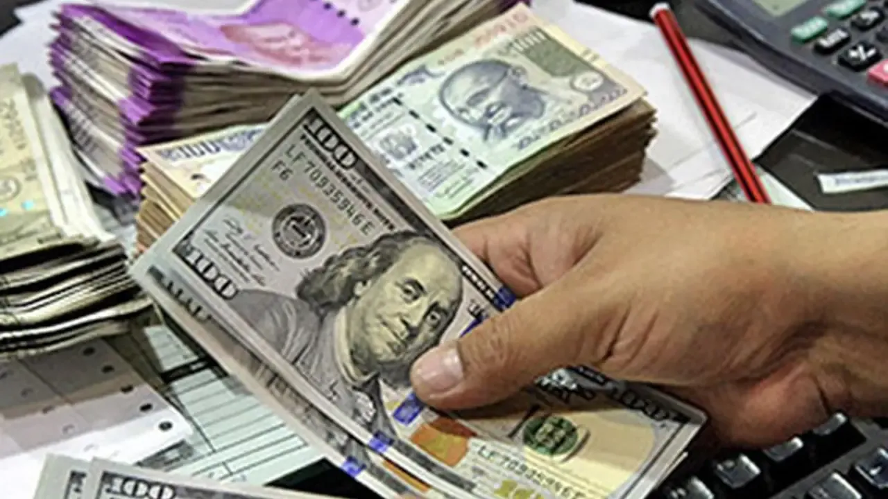 Rupee Gains 8 Paise To Recover From All Time Low Against US Dollar