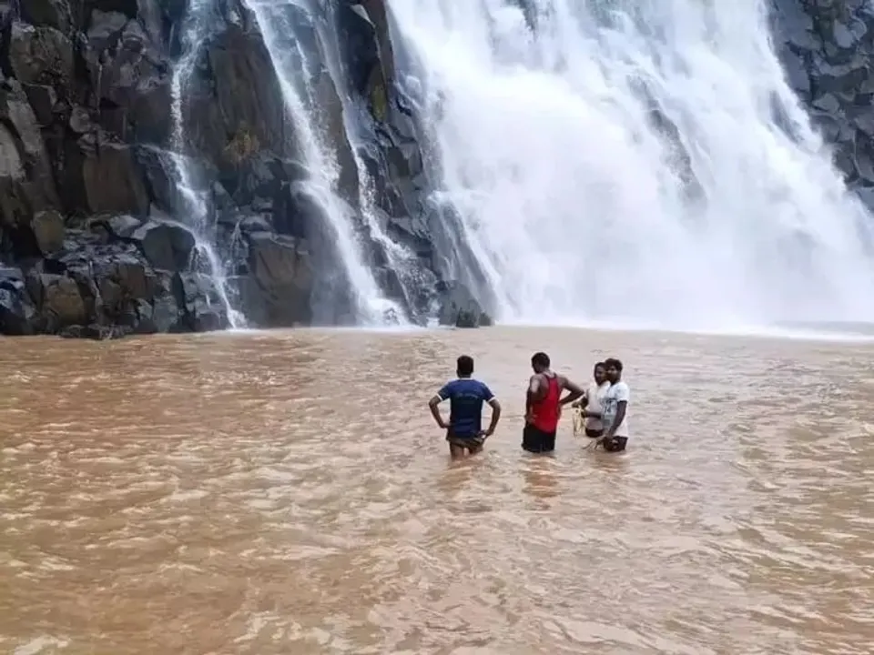 Chhattisgarh: 6 Madhya Pradesh Residents Drown In Ramdaha Waterfall