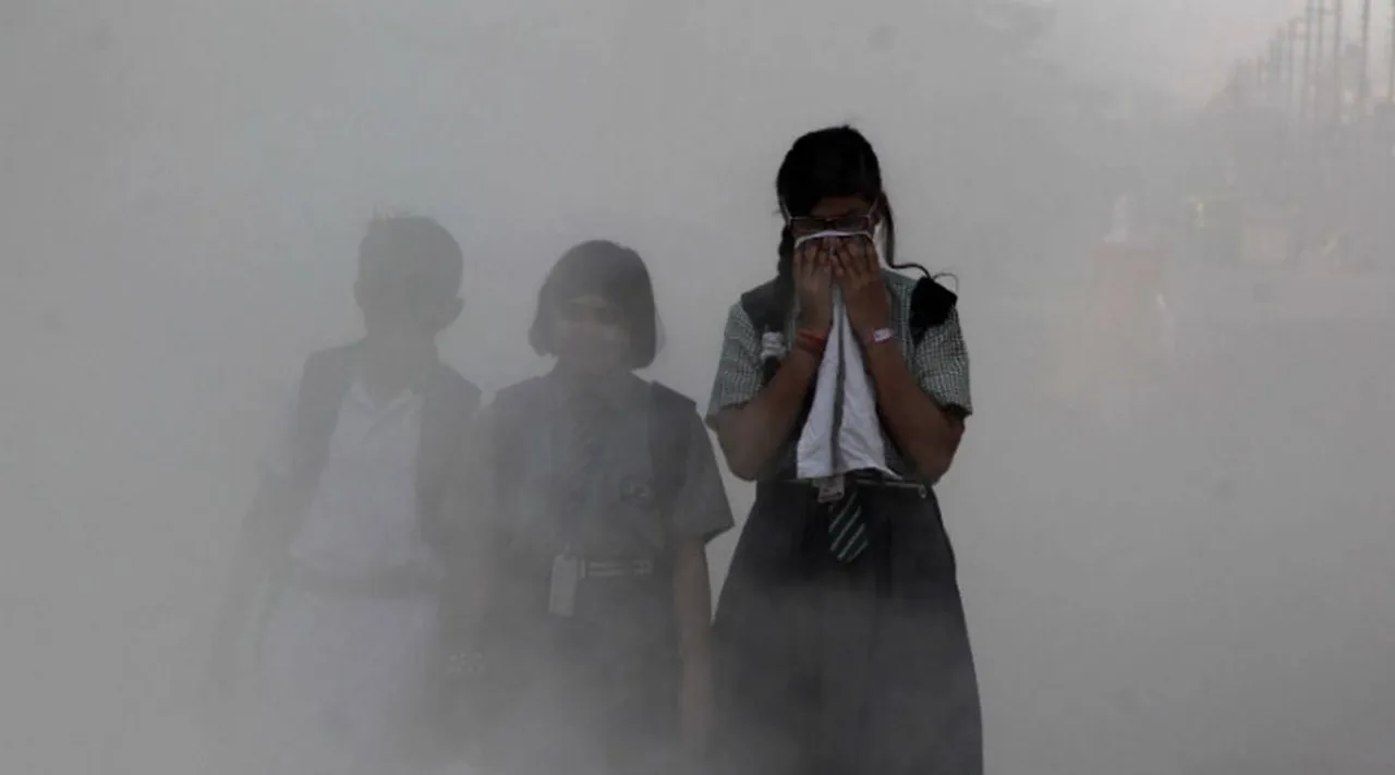 Delhi Pollution: Primary Schools to be Shut from Tomorrow