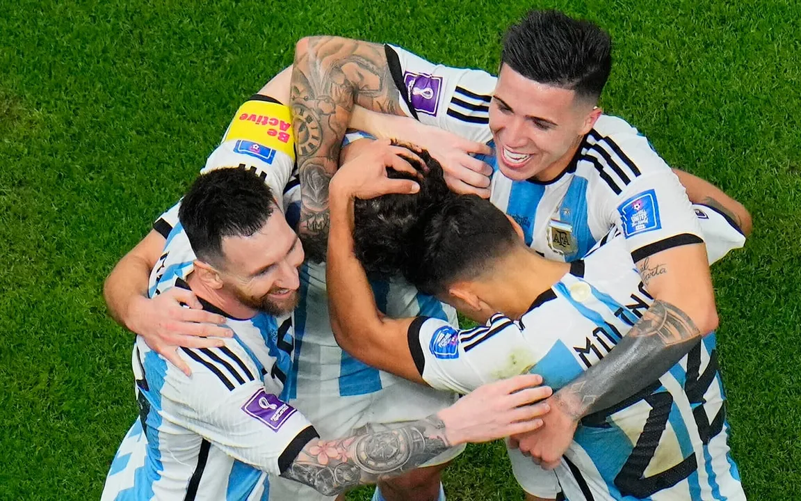 Argentina Lifts FIFA WC Trophy Defeating France on 4-2 Penalties