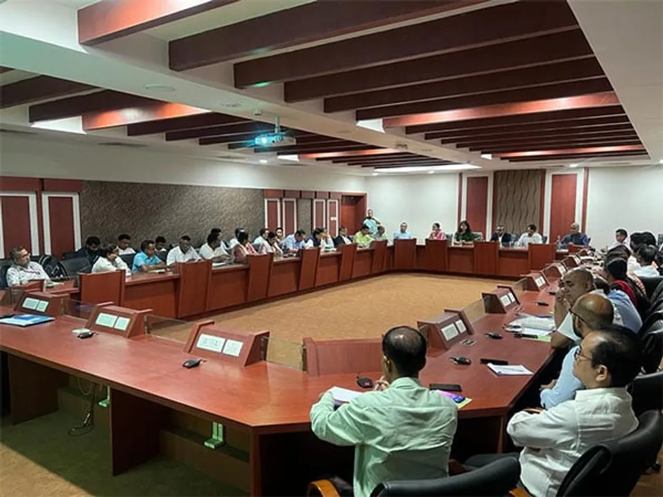 Guwahati: Multi-Stakeholder Meet Held to Fix Adequate Wages of Tea Garden Workers
