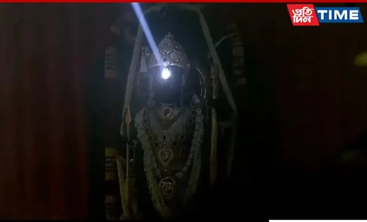On Ram Navami, Sunrays Anoint Lord's Idol In Special 'Surya Tilak' Ritual