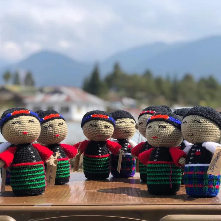 crochetted dolls north east tribes