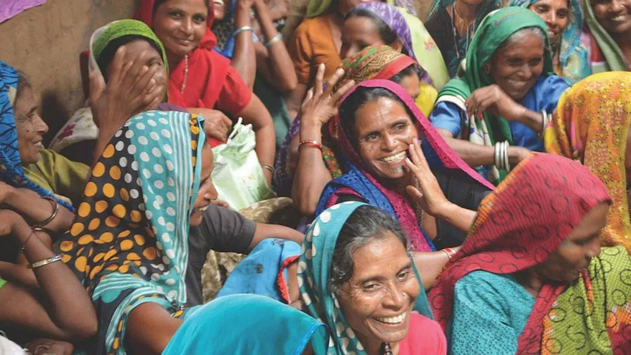 indian shg women