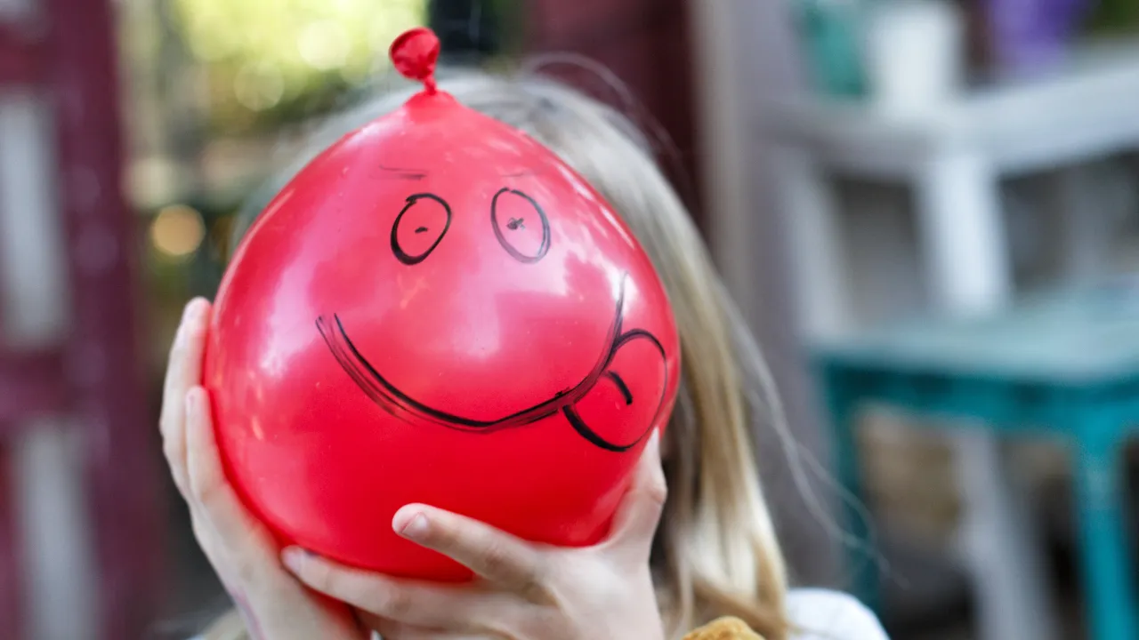 Girl dead Balloon