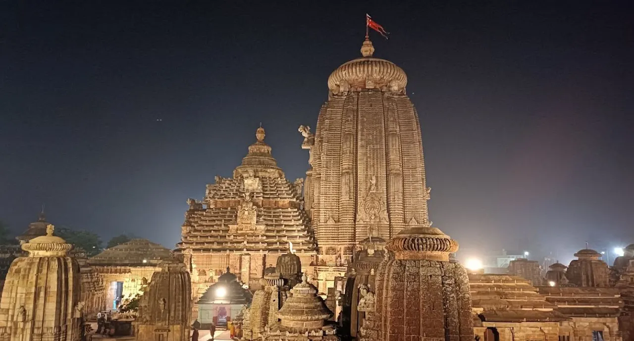  Maha Shivaratri 2025: Lingaraj Temple's Maha Deepa raising time fixed at 10 PM