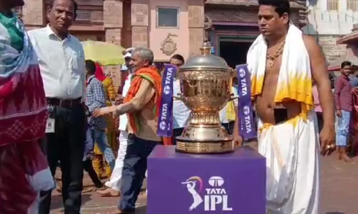  IPL 2025 trophy arrives at Puri Jagannath Temple ahead of tournament