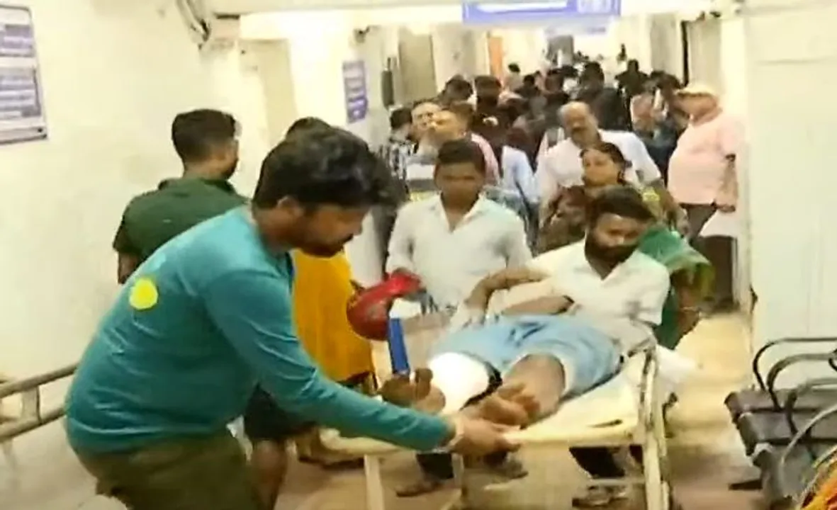  Mo Bus hits two persons near Bhubaneswar Railway Station