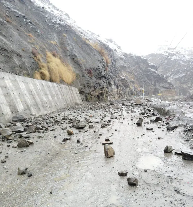  Uttarakhand avalanche: CM Dhami visits disaster control room