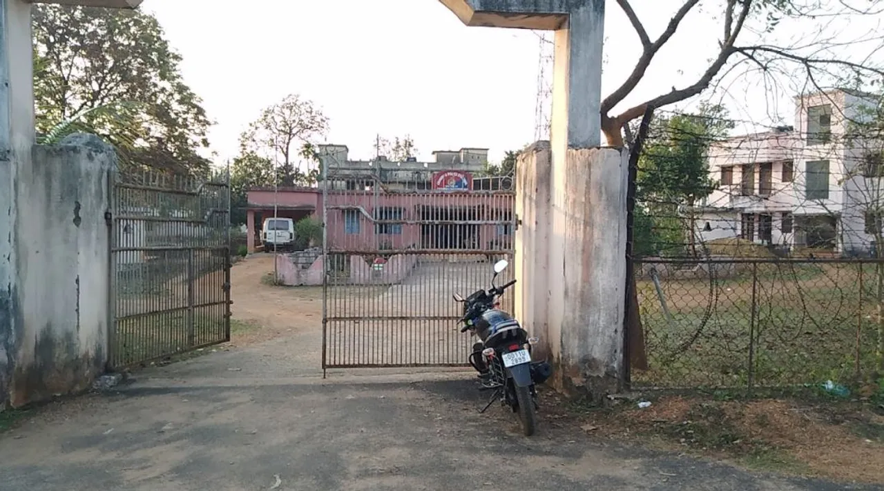  Man beheads father, surrenders at police station with severed head in Odisha's Mayurbhanj