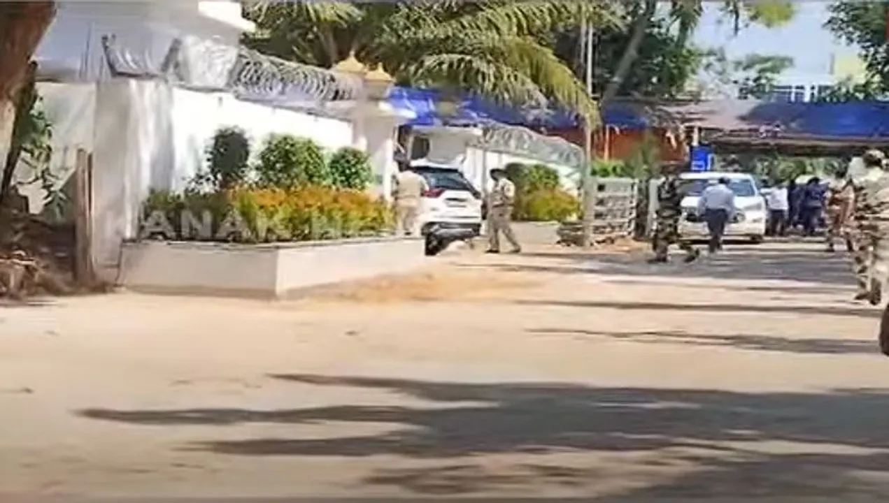  Odisha CM moves into new official residence in Bhubaneswar after staying in govt quarters for 8 months