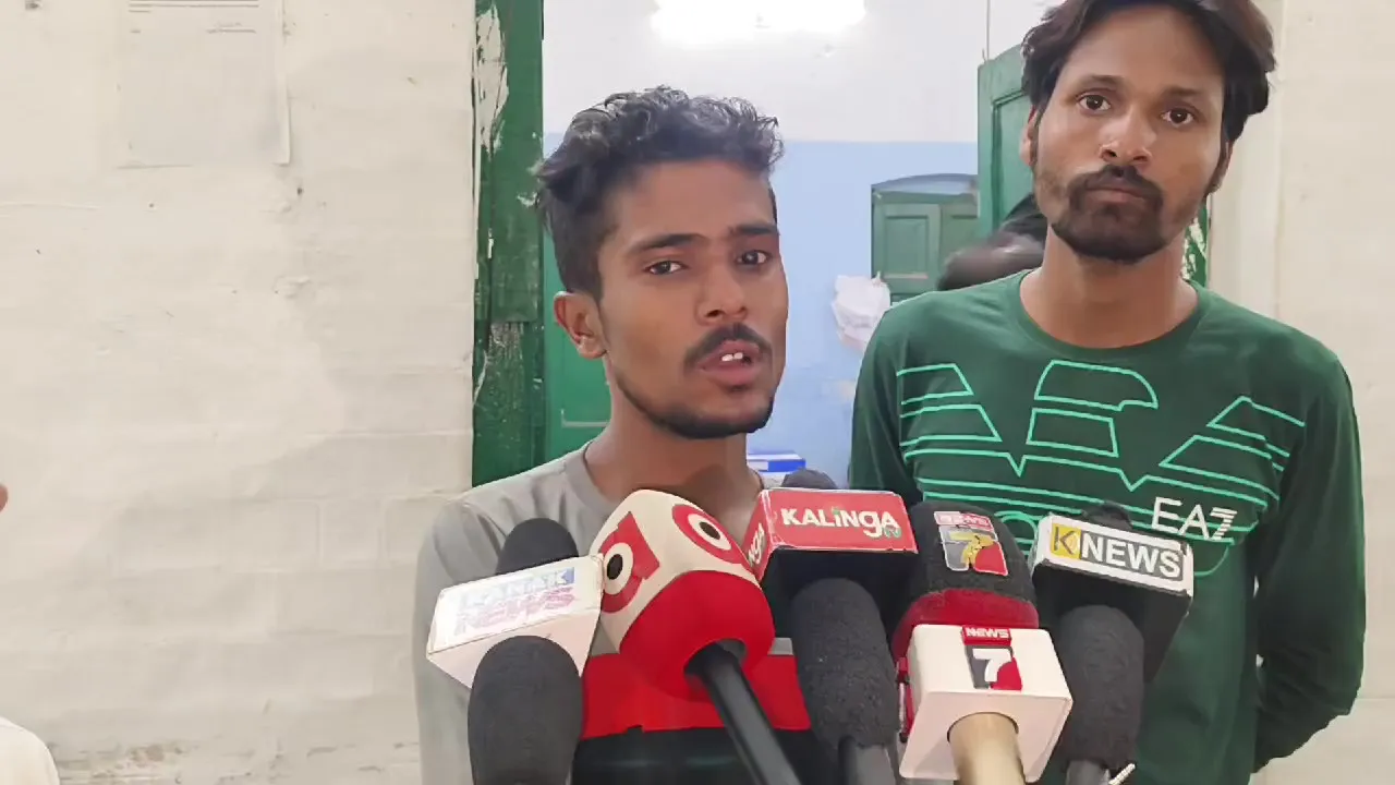  Woman caught while kidnapping two toddlers from Govt hospital in Odisha