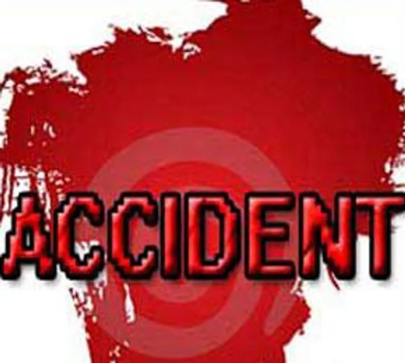  Three Kumbh returnees killed as car crashes into parked trailer in MP's Rewa