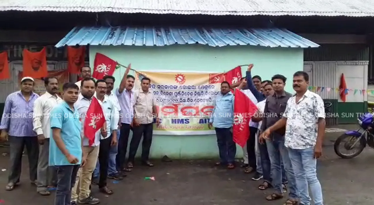  Production at MCL hit as workers stage 5-day stir over 100 % FDI