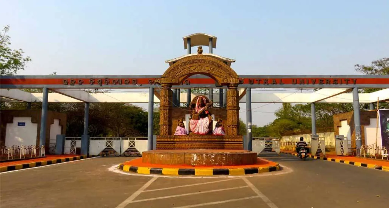  Grant provisional admissions even after Sept 30, UGC tells universities
