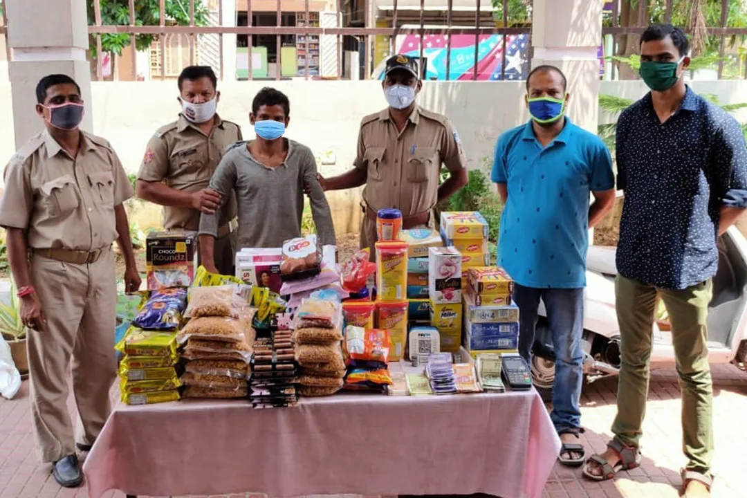  Man arrested for stealing groceries in Cuttack city; over Rs 50k cash seized