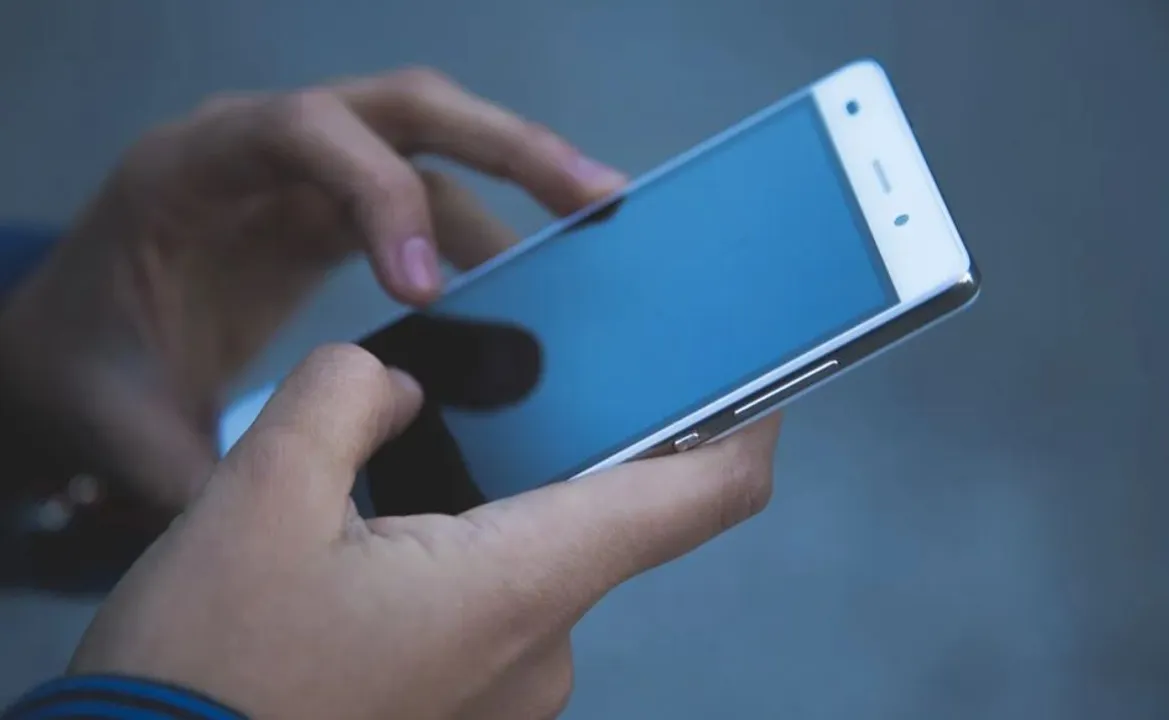  Experts urge parents to wean children off social media