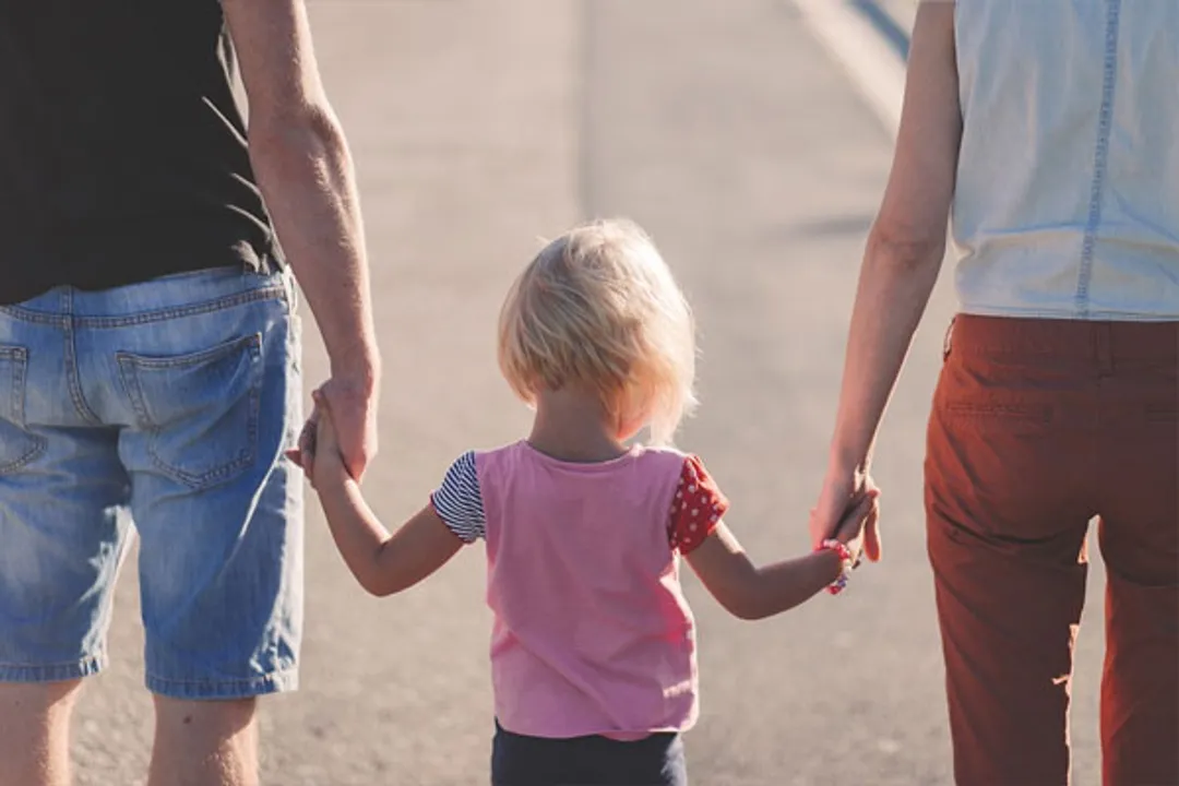  5 simple ways to avoid overparenting