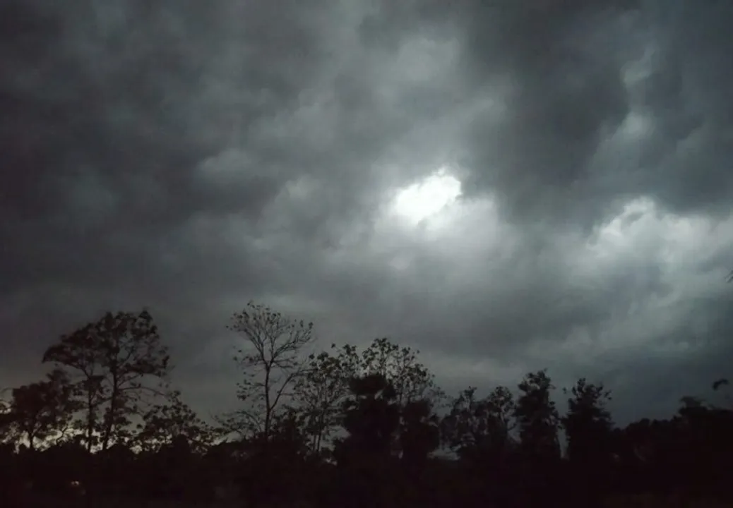  Remnant of Cyclonic Storm ‘Michaung’ further weakens; heavy rainfall likely in 3 Odisha districts on December 7