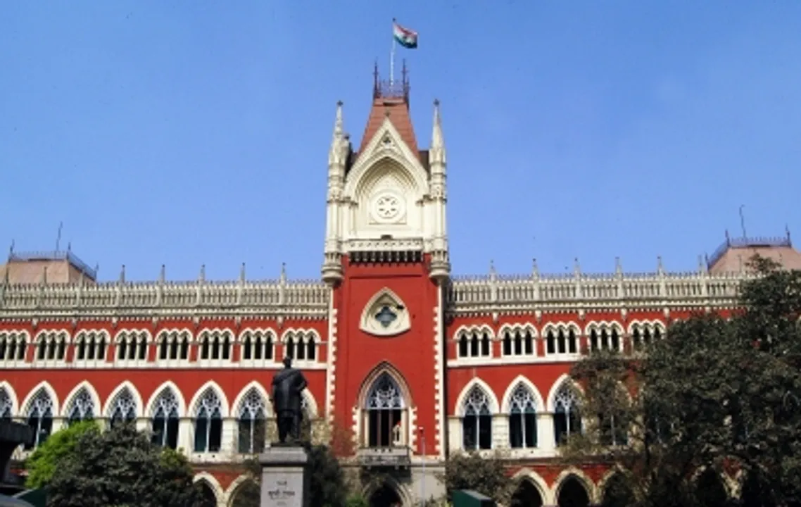  Durga puja more secular than religious: Calcutta HC
